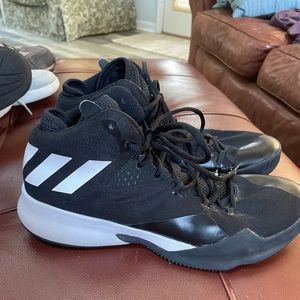 Mens Basketball Sneakers